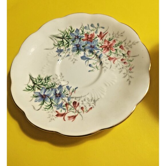 Royal Albert Chelsea Shape Tea Cup Set Friendship Series "Larkspur" - Picture 6 of 11